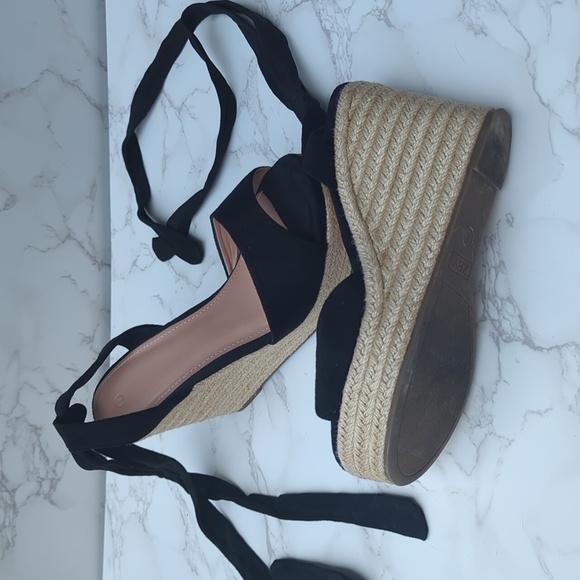 Womens size 7 Espadrilles Platform Wedge Heels Sandals w/Ankle Ties - Picture 2 of 6